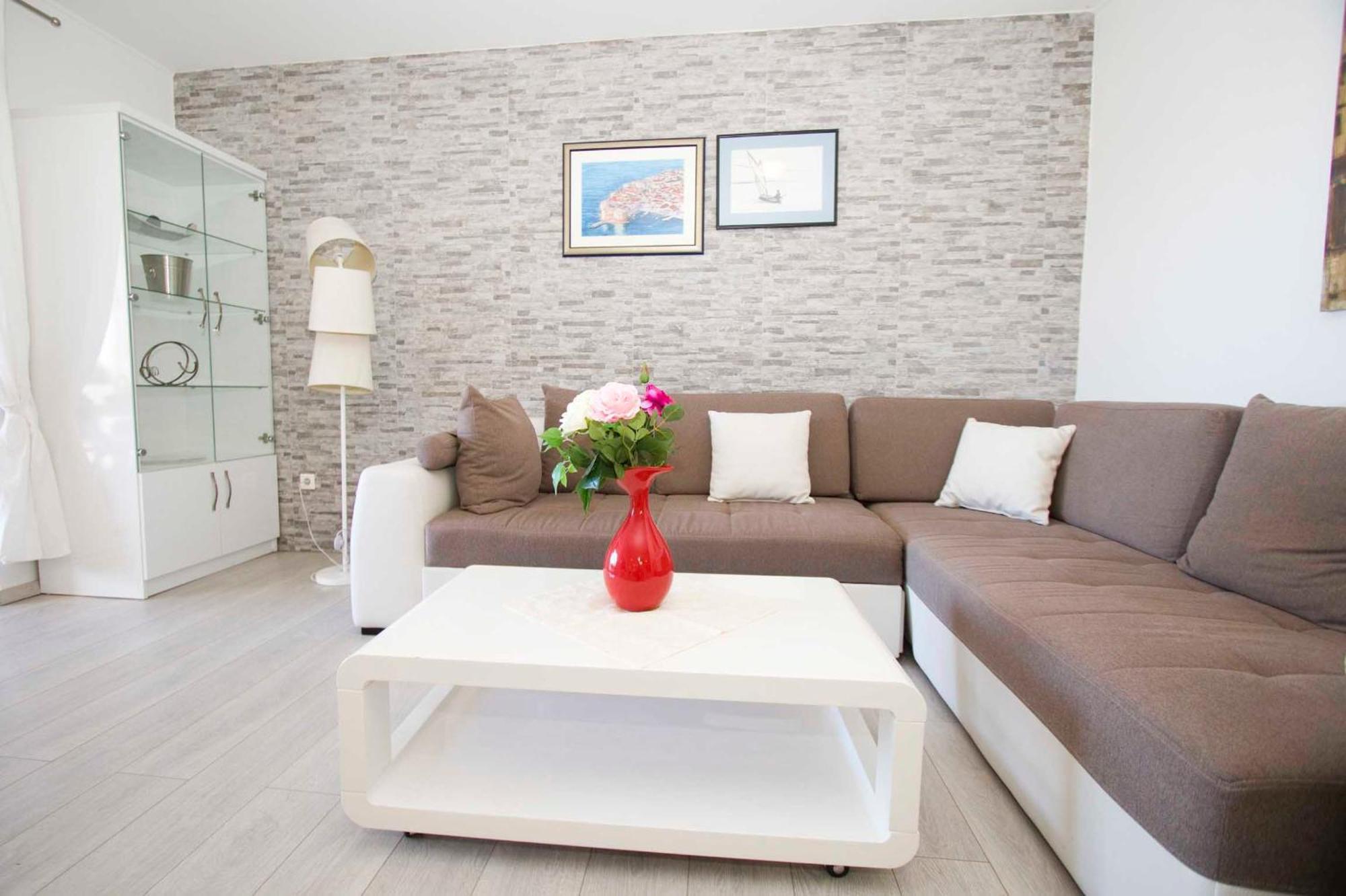 Stipe Apartment